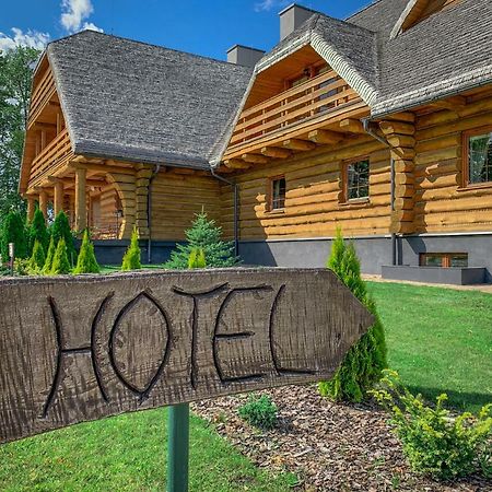 Hotel przy Dworze Spa & Wellness Leśna Podlaska Esterno foto