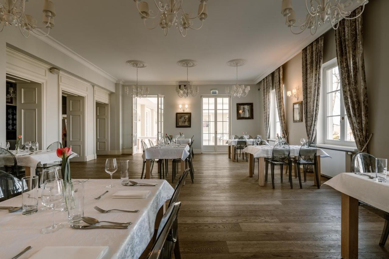 Hotel przy Dworze Spa & Wellness Leśna Podlaska Esterno foto