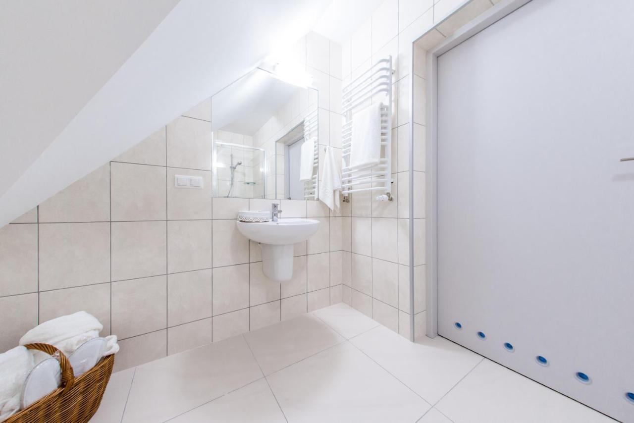Hotel przy Dworze Spa & Wellness Leśna Podlaska Esterno foto