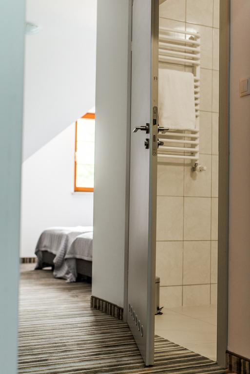 Hotel przy Dworze Spa & Wellness Leśna Podlaska Esterno foto